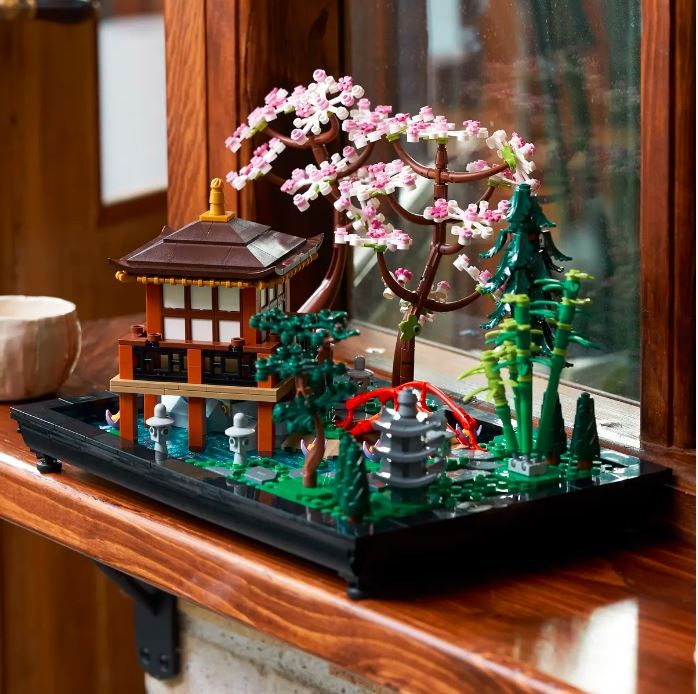 10315 lego® icons ramybės sodas