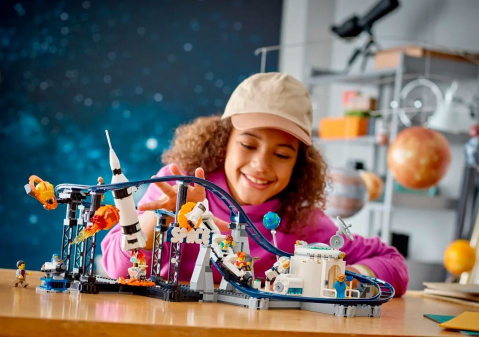 31142 lego® creator kosminiai kalneliai