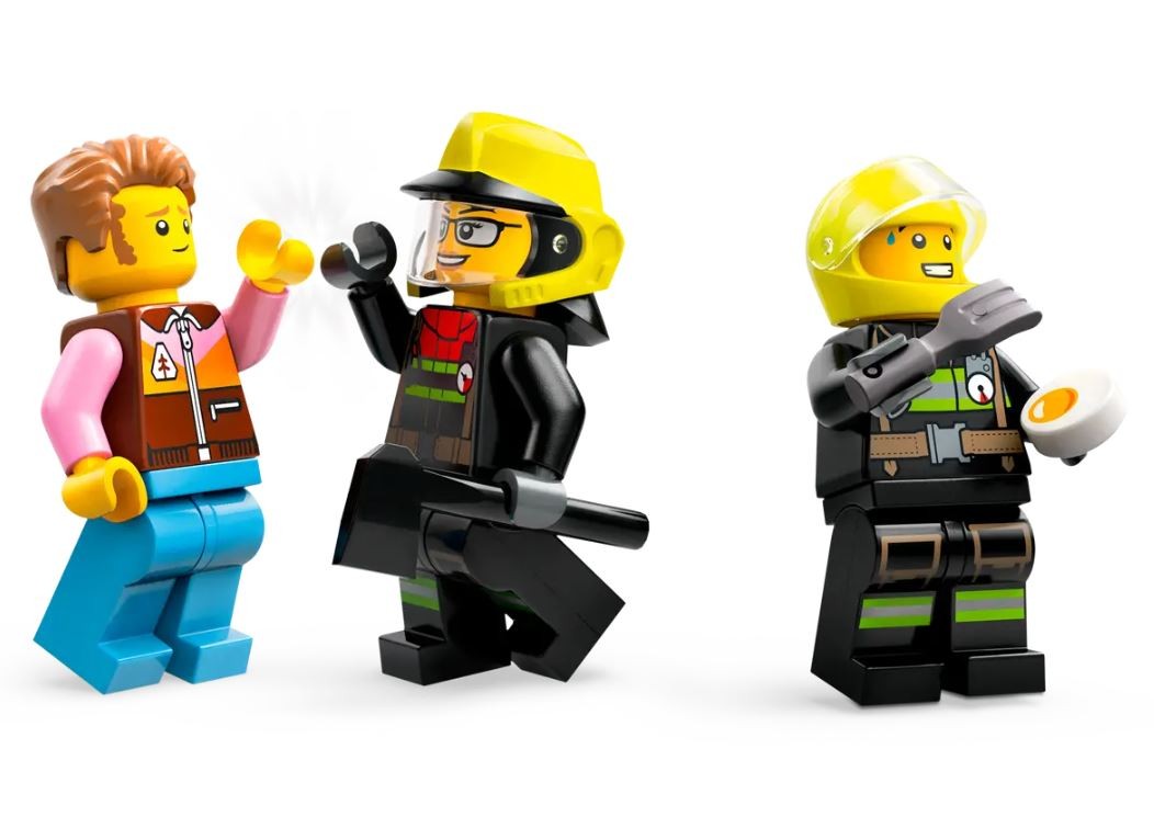 60412 lego® city;4x4 ugniagesių visureigis su gelbėjimo valtimi