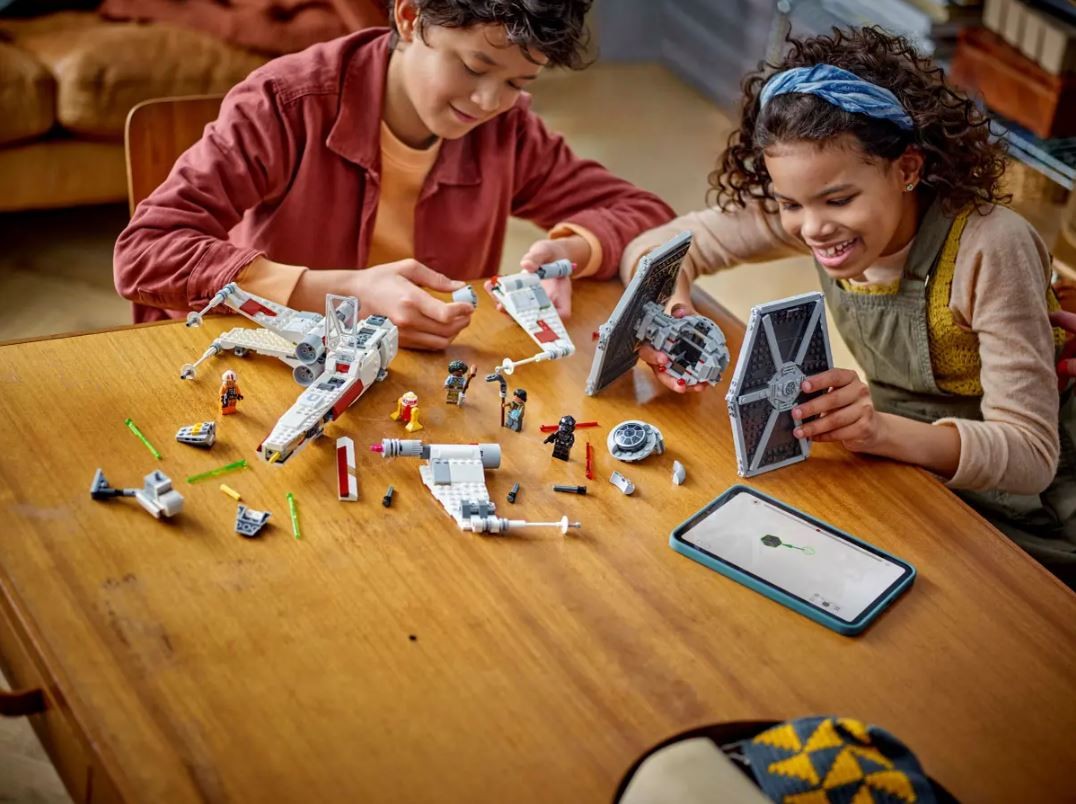 Lego star wars hibridinis tie fighter ir x-wing rinkinys