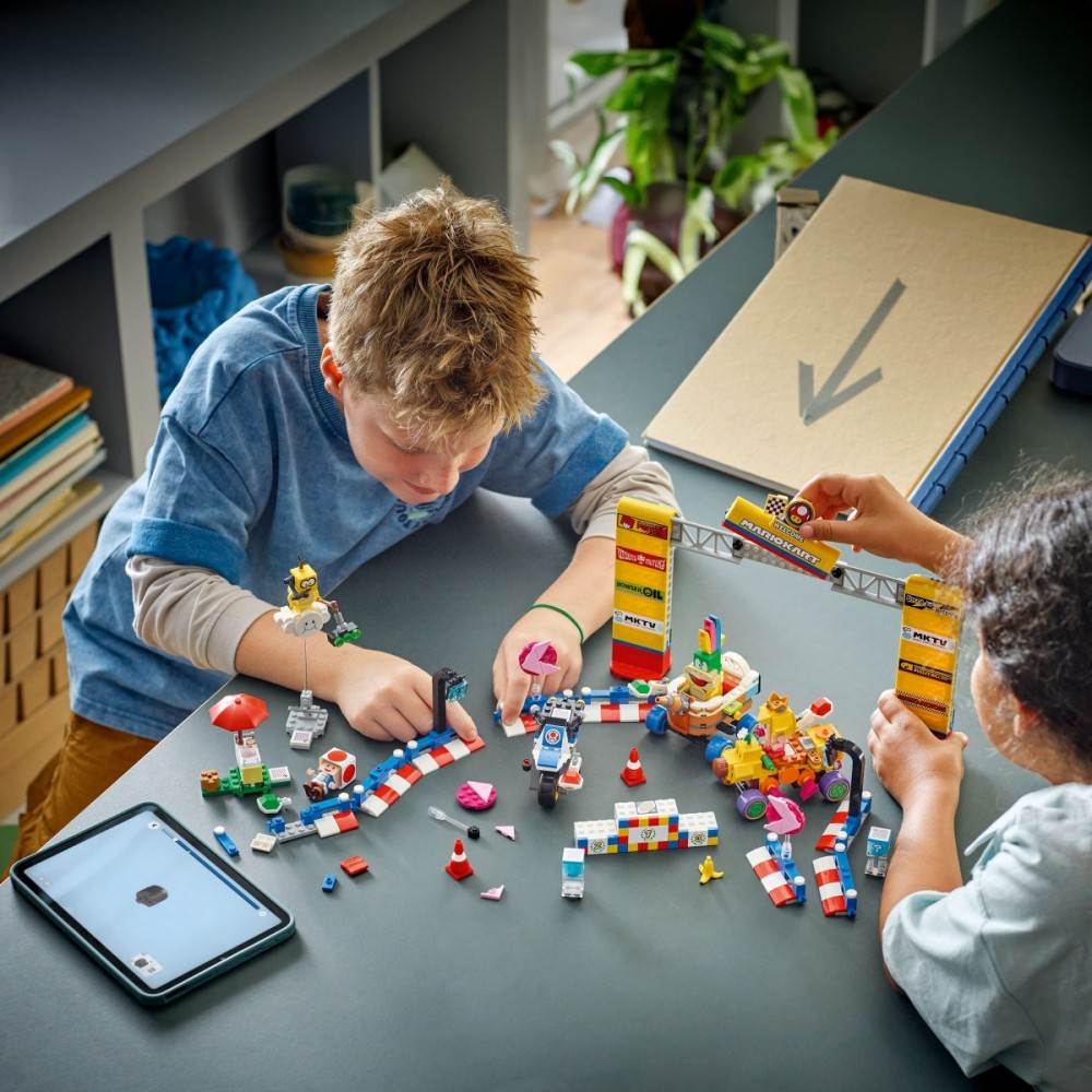 Konstruktorius lego super mario - baby peach ir grand prix, rinkinys