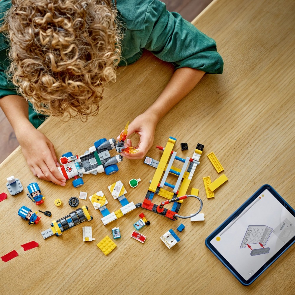 Toado garažas su mario kart, lego super mario