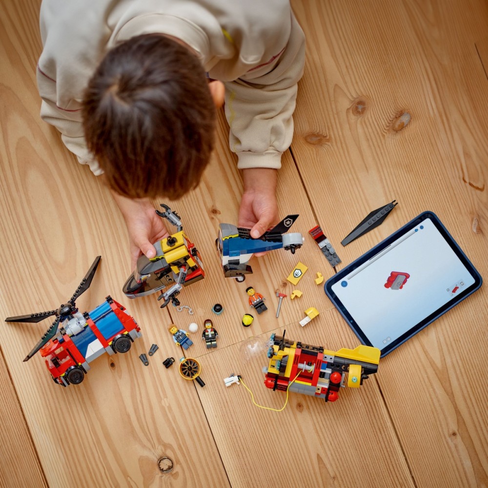 Lego® city rinkinys su sraigtasparniu, gaisrinės automobiliu ir povandeniniu laivu