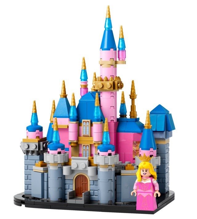 40720 lego® disney miegančiosios gražuolės mini pilis