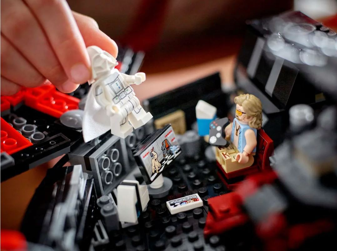 Tamsusis tūkstantmečio sakalas lego star wars