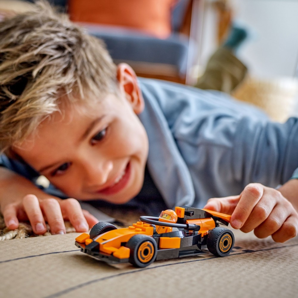 F1 vairuotojas ir mclaren bolidas, lego® city