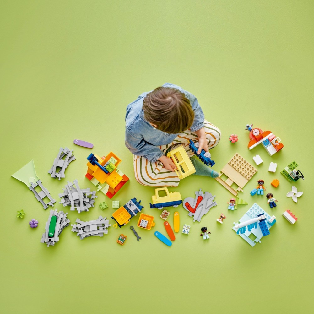Didelis interaktyvus miesto traukinys lego duplo