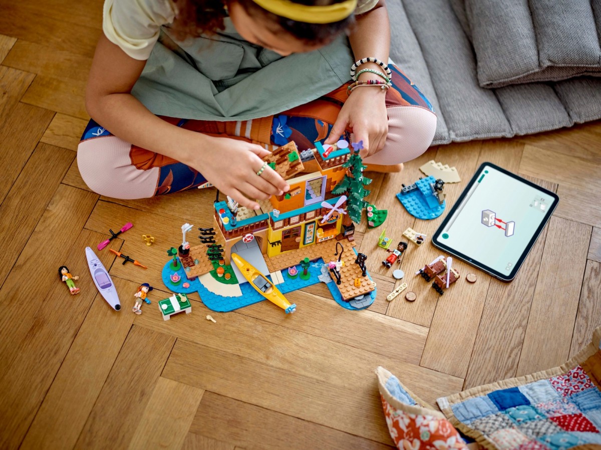 42626 lego® friends vandens sporto pramogos nuotykių stovykloje