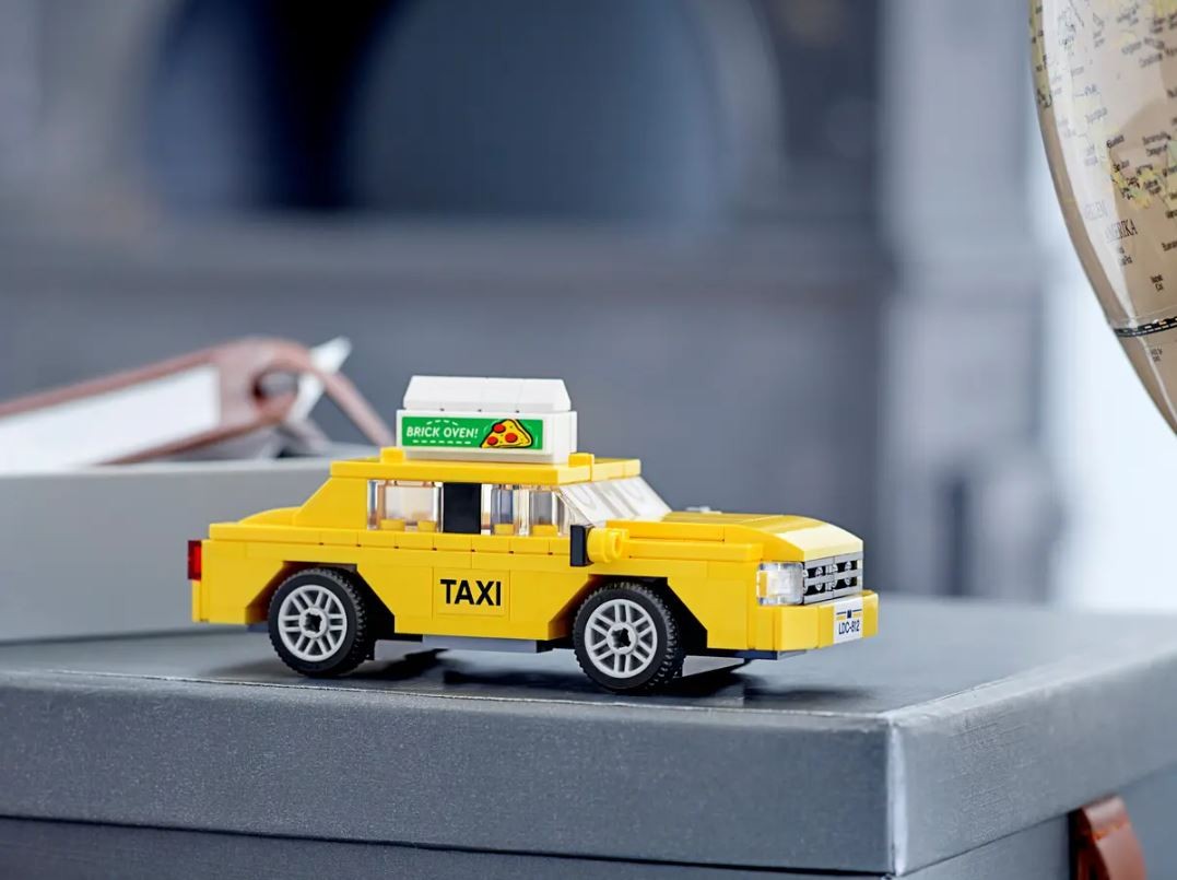 Lego creator geltonas taksi