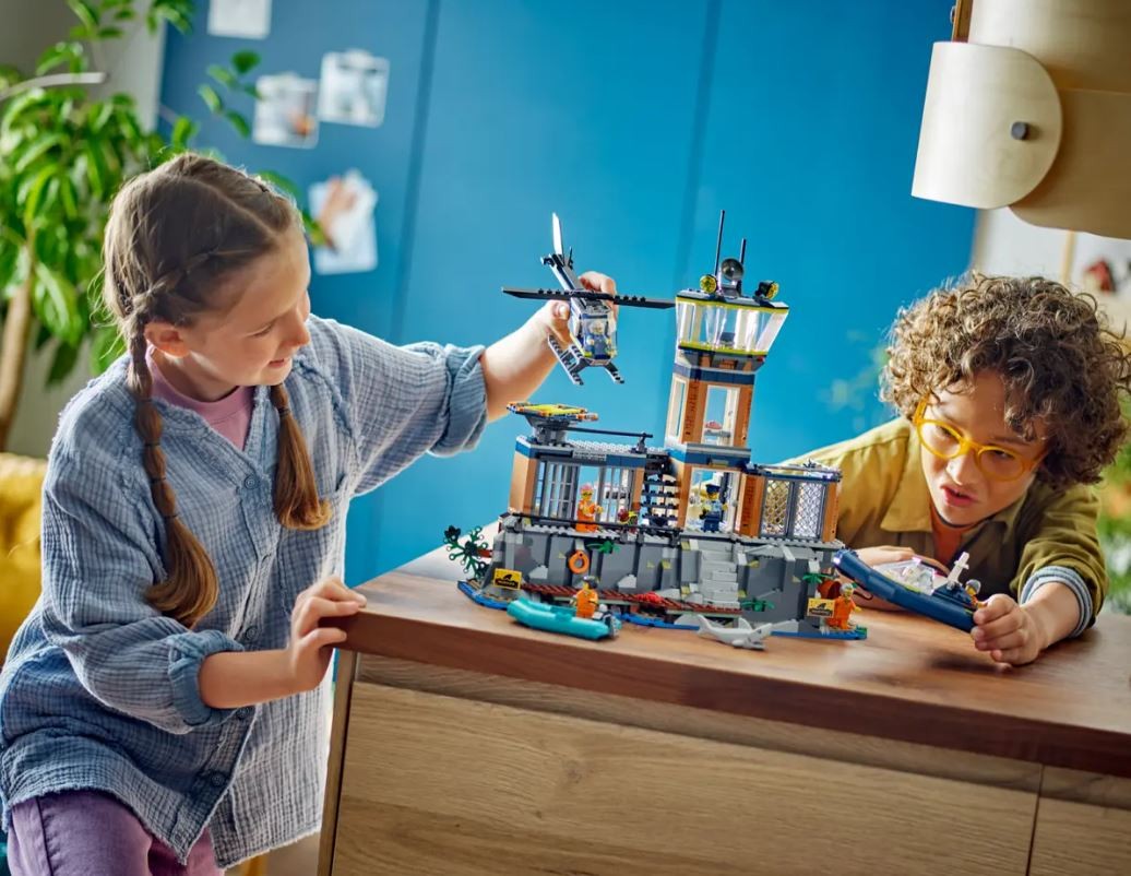 60419 lego® city policijos kalėjimo sala