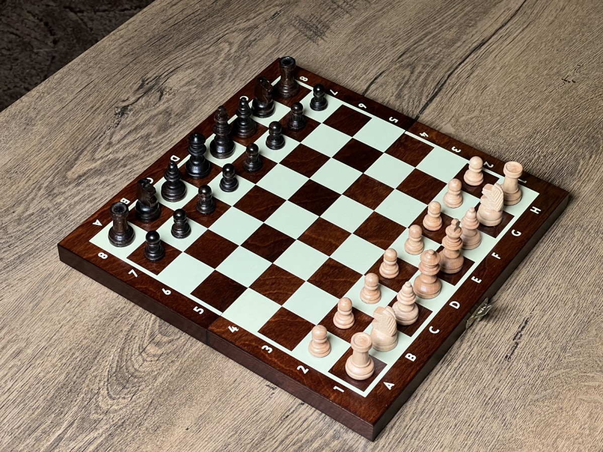 Magnetiniai šachmatai asgard 28 cm