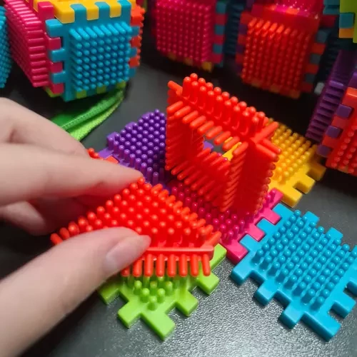 Edukaciniai ežiuko statybiniai blokai 192 vnt.