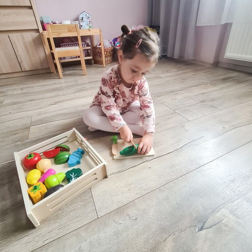Medinių daržovių rinkinys kruzzel