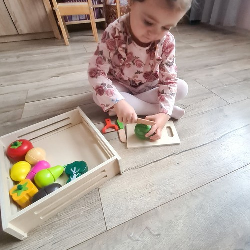 Medinių daržovių rinkinys kruzzel
