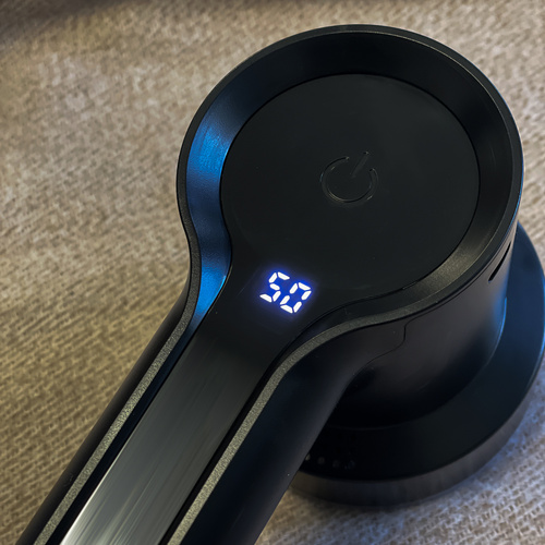 Elektrinis drabužių skustuvas su 3 greičio lygiais