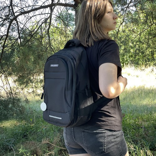 Juoda 22l kuprinė iš 600d oxford medžiagos