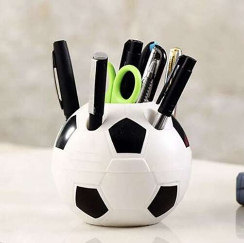 Futbolo kamuolio formos stalo organizatorius, 11 cm
