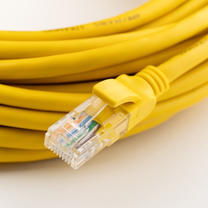 Kištukas praėjimo jungtis rj45 cat6 utp paauksuoti kontaktai 100 vienetų qoltec