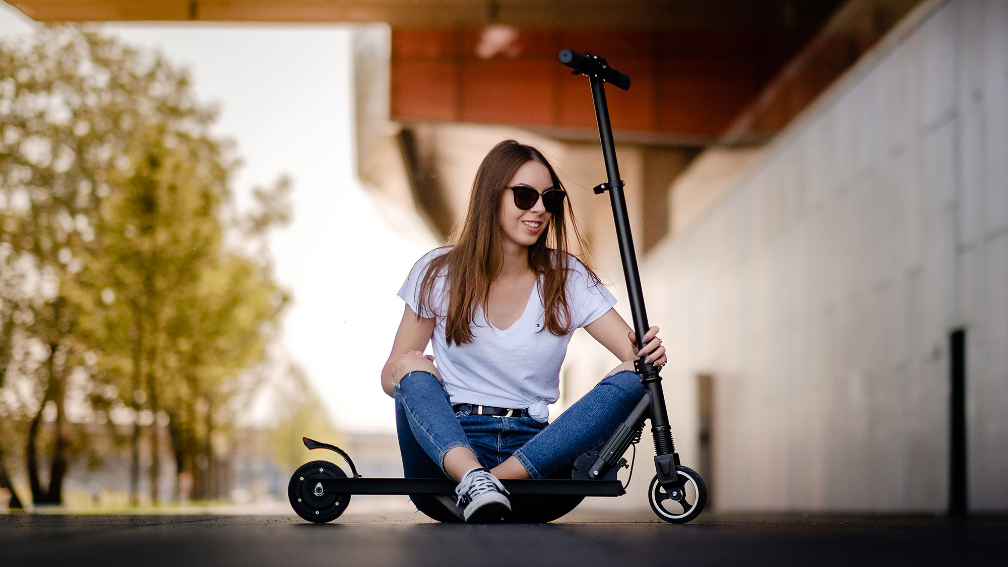 Elektrinis paspirtukas Rebel Fast Wheels, pilkas