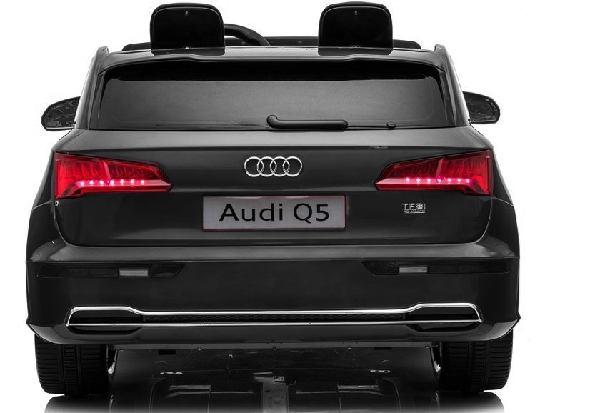 Elektrinis audi q5 vaikiškas automobilis su dviem vietomis