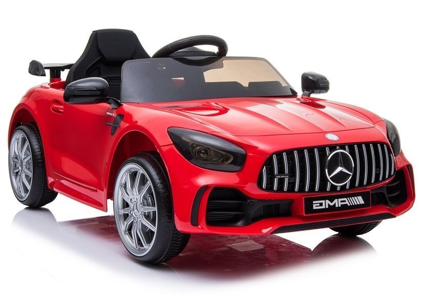 Elektrinis automobilis sportinis mercedes gt r, raudonas
