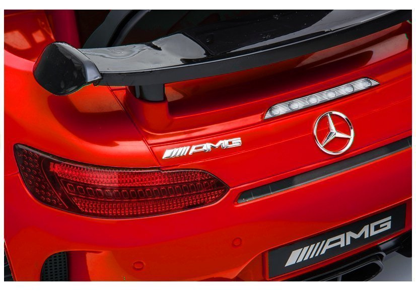 Elektrinis automobilis sportinis mercedes gt r, raudonas
