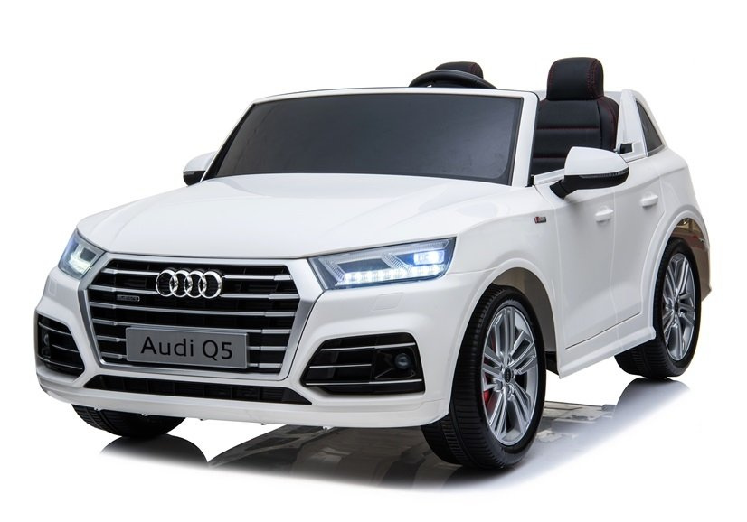 Balta audi q5 elektrinė vaikiška mašina dviejų vietų