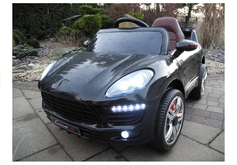 Juodas vaikiškas automobilis Coronet S su akumuliatoriumi