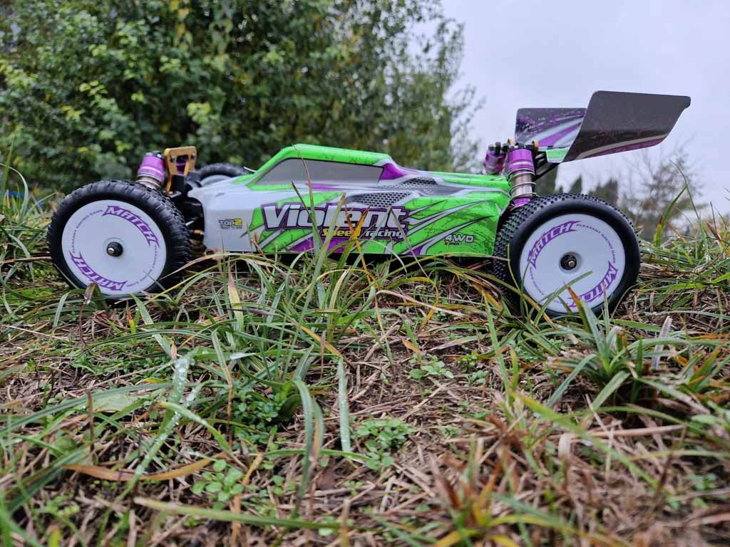 Radijo bangomis valdomas automobilis wltoys 104002, 1:10