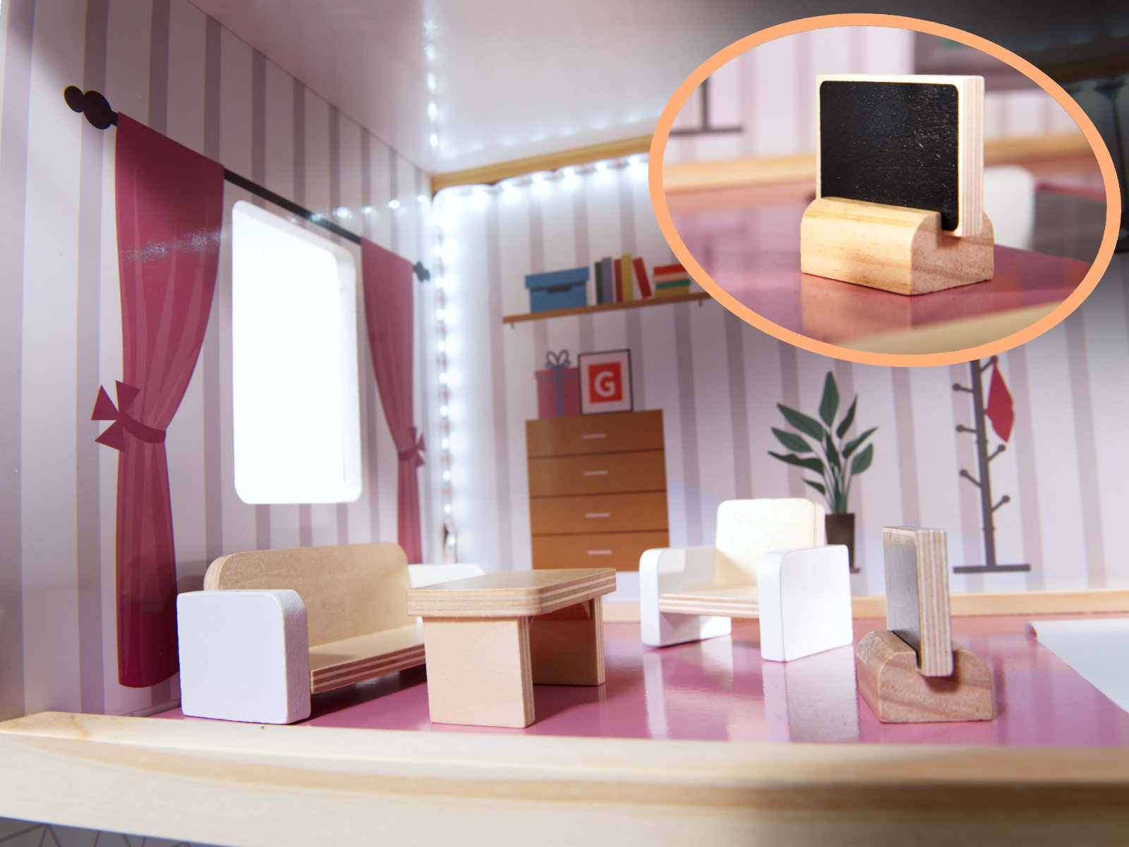 Medinis lėlių namelis mdf su led apšvietimu ir baldais 78 cm