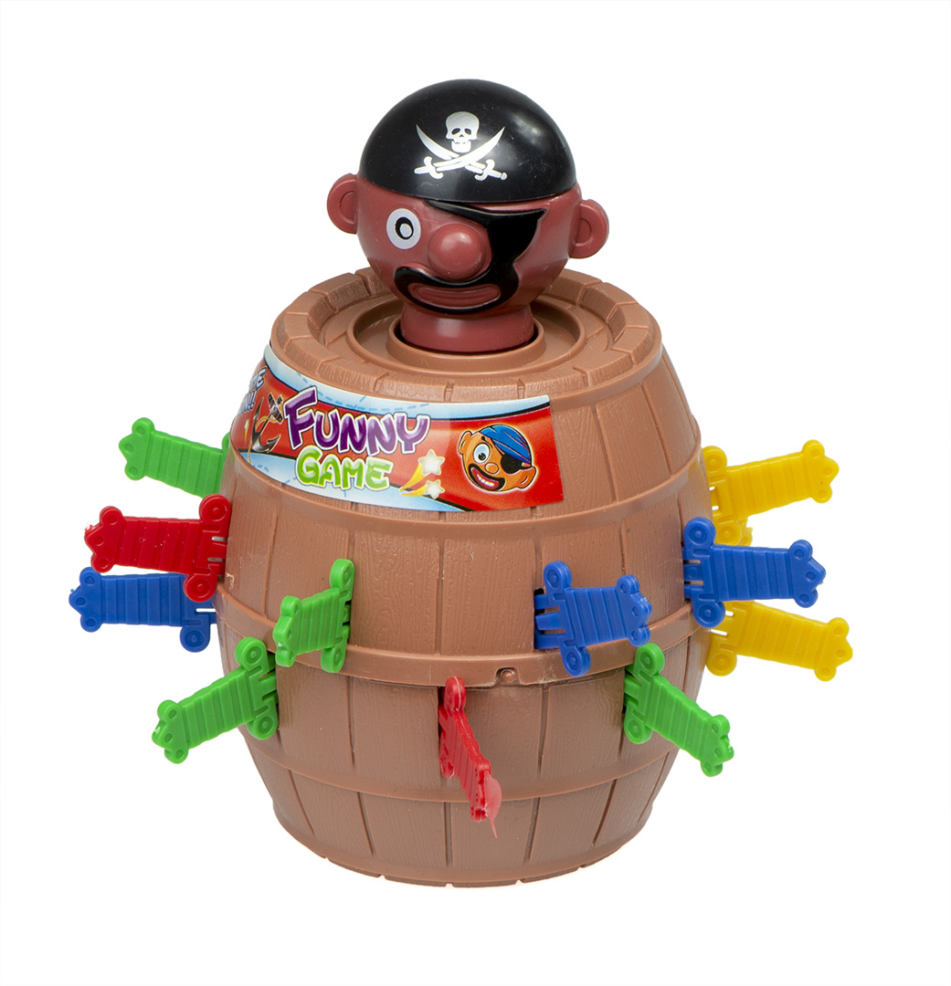 Vikrumo žaidimas pamišęs piratas, ee