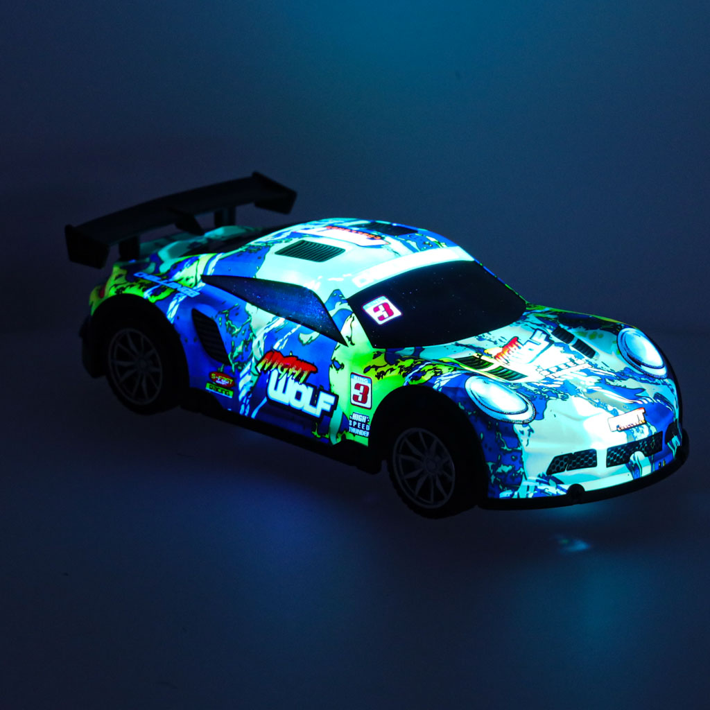 Rc sportinis automobilis mėlynos ir žalios spalvos