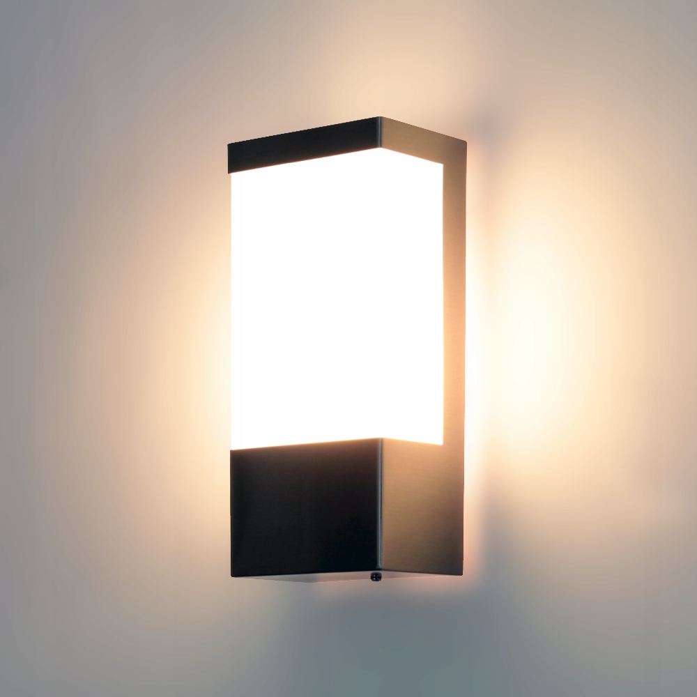 Sodo laikiklis su e27 lemputės lizdu, metalinis, šviesiai pilkos/sidabrinės spalvos, 15w galingumas, vienpusis apšvietimas, kwazar luminaire