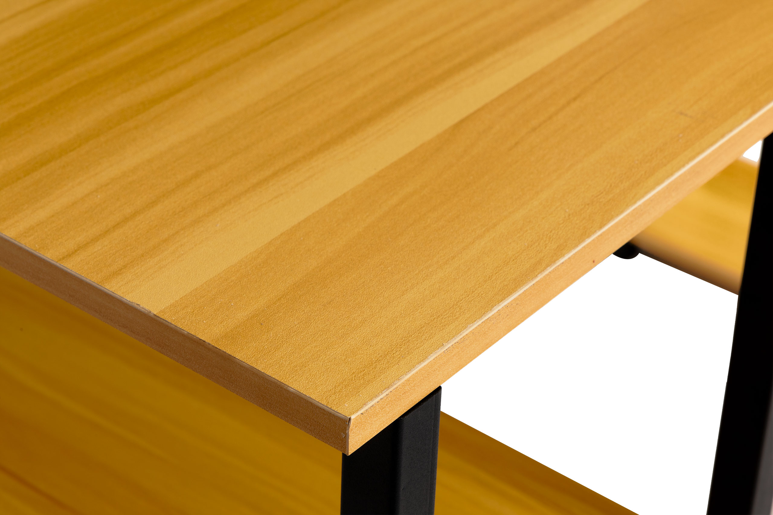 Darbo stalas su lentynomis light oak