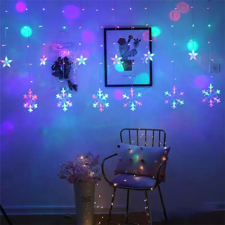 Multistore kalėdinė girlianda 138 led