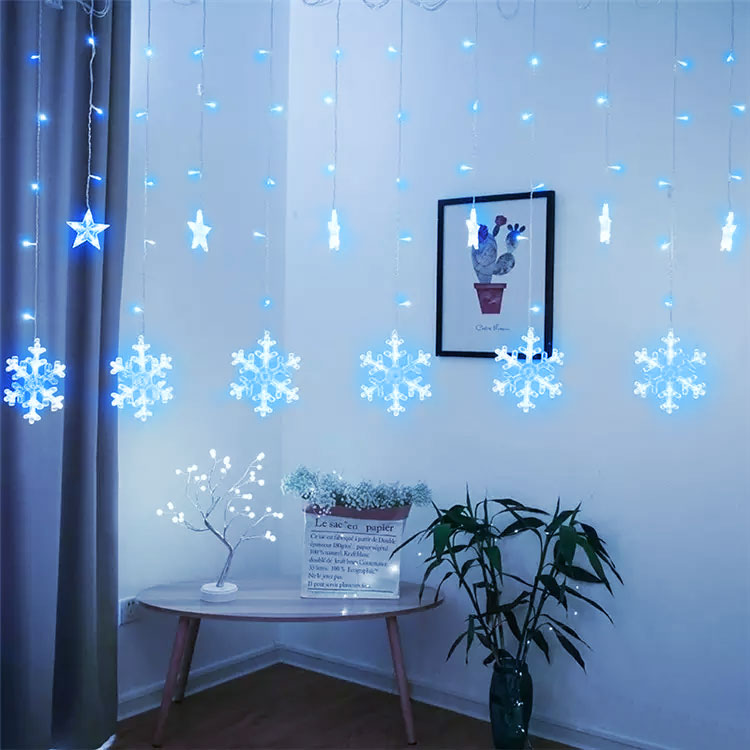Multistore kalėdinė girlianda 138 led
