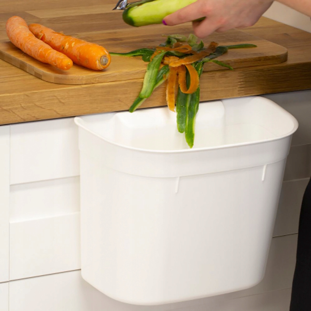 Domotti maisto atliekų talpykla Monti