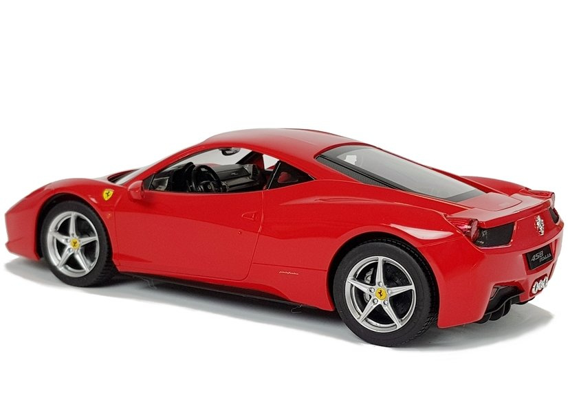 Nuotoliniu būdu valdomas ferrari italia automobilis 1:14 mastelyje