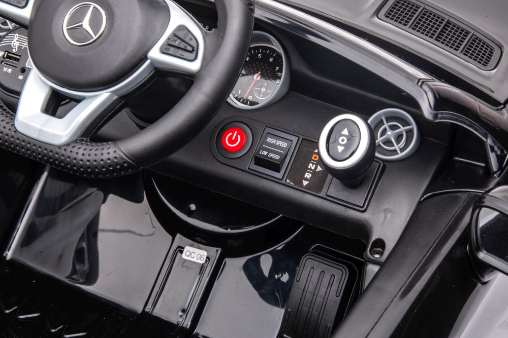Dvivietis elektromobilis vaikams mercedes slc 300, baltas