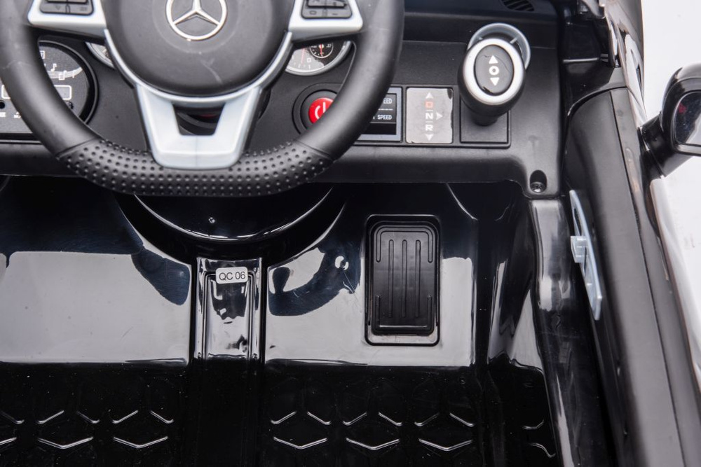 Dvivietis elektromobilis vaikams mercedes slc 300, raudonas
