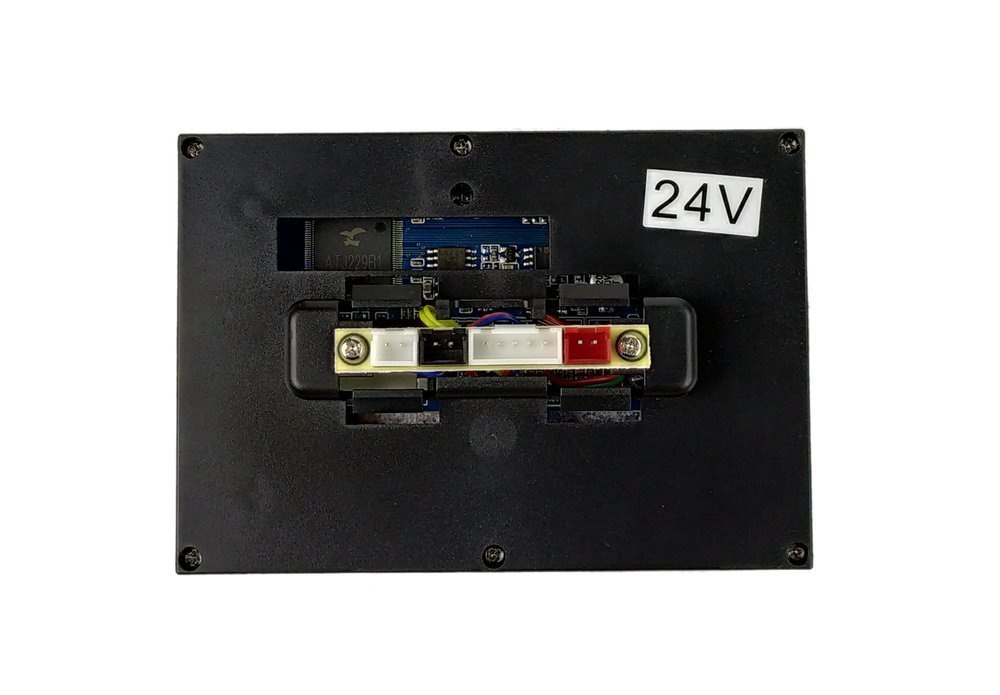 Lcd muzikinis skydelis automobiliui xmx613 24v