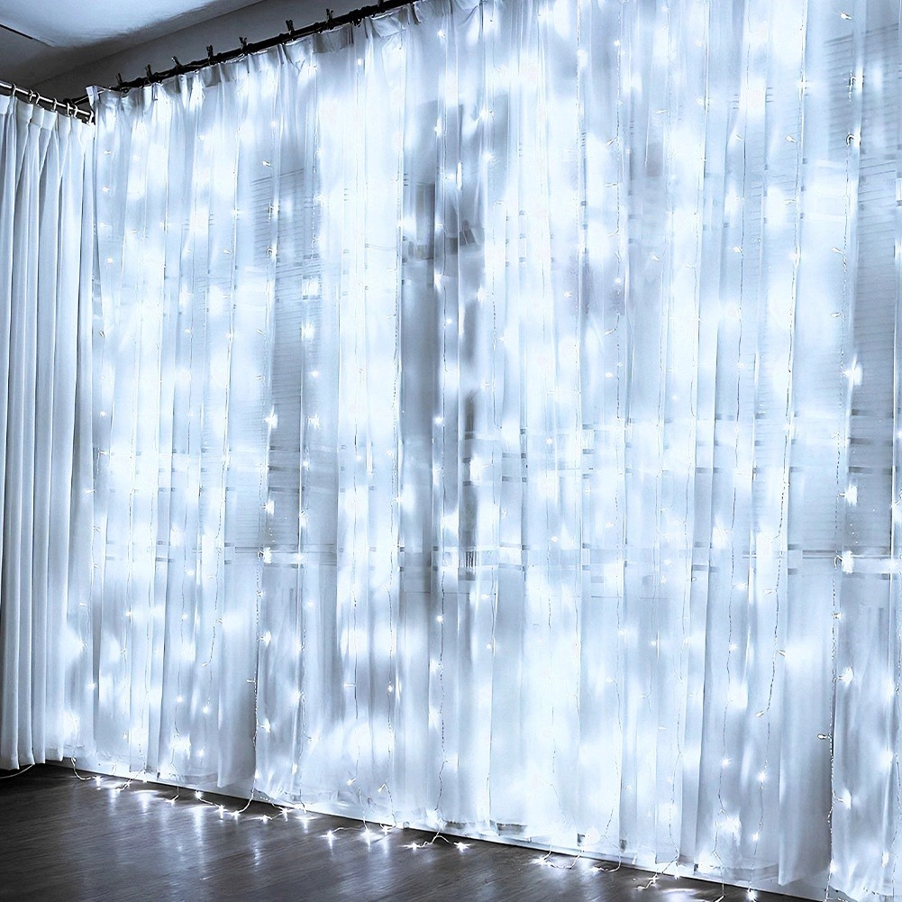 Girlianda- užuolaida vilde 300 led su pultu 3 m