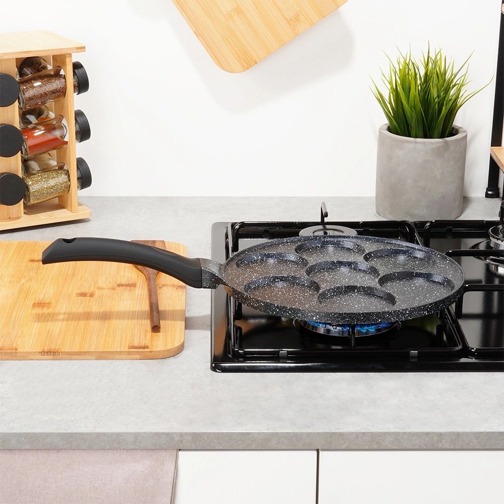 Kiaušinių ir blynų keptuvė vilde black line su granitine danga, 26 cm, 7 skyriai