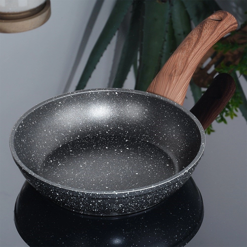 Keptuvė vilde black&wood 16 cm 1