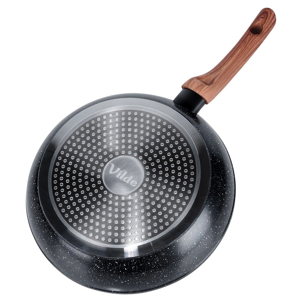 Keptuvė vilde black&amp;wood 26 cm aliuminė su granitine danga