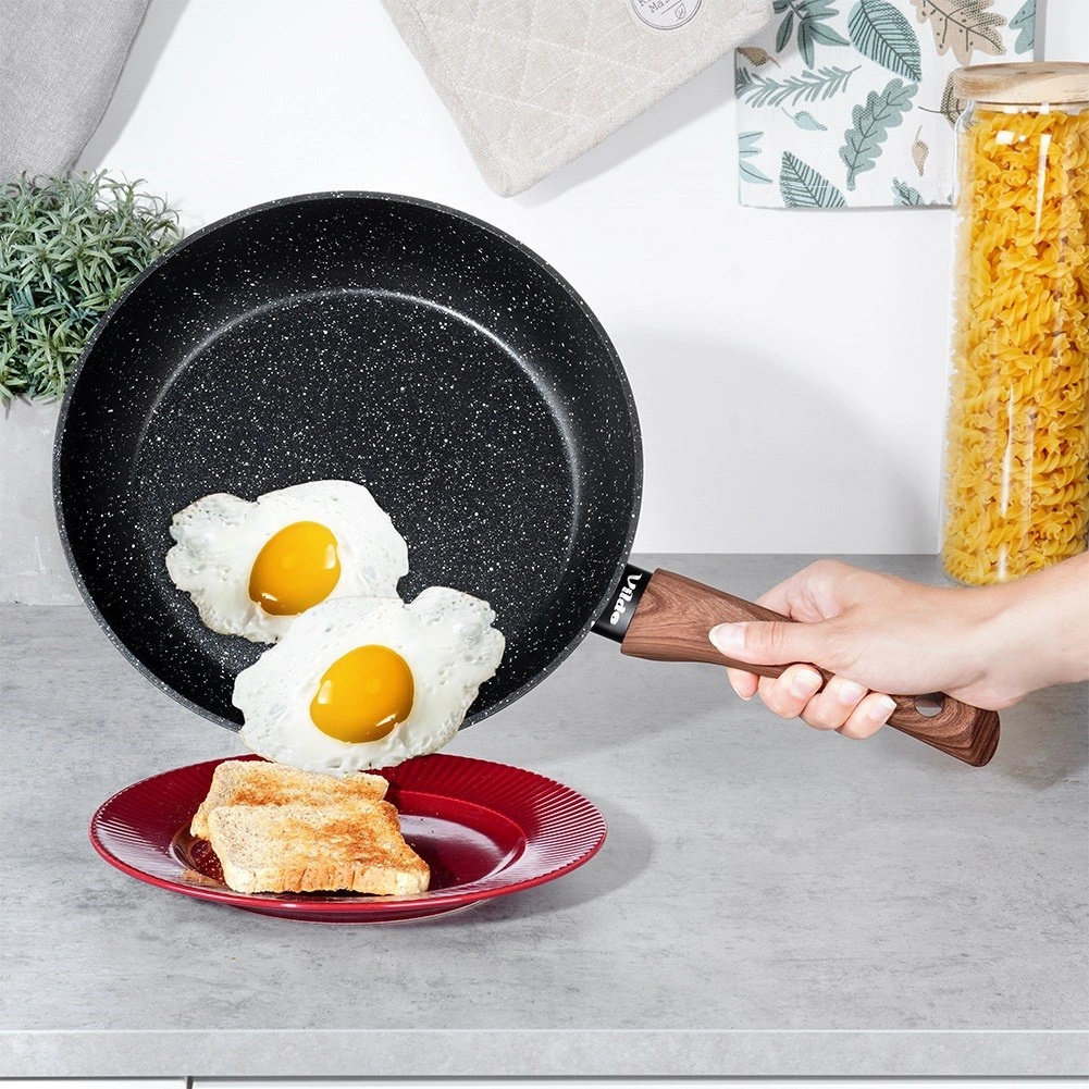 Keptuvė vilde black&amp;wood 26 cm aliuminė su granitine danga