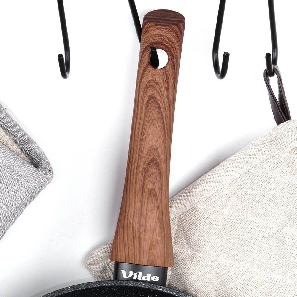 Keptuvė vilde black&amp;wood 26 cm aliuminė su granitine danga