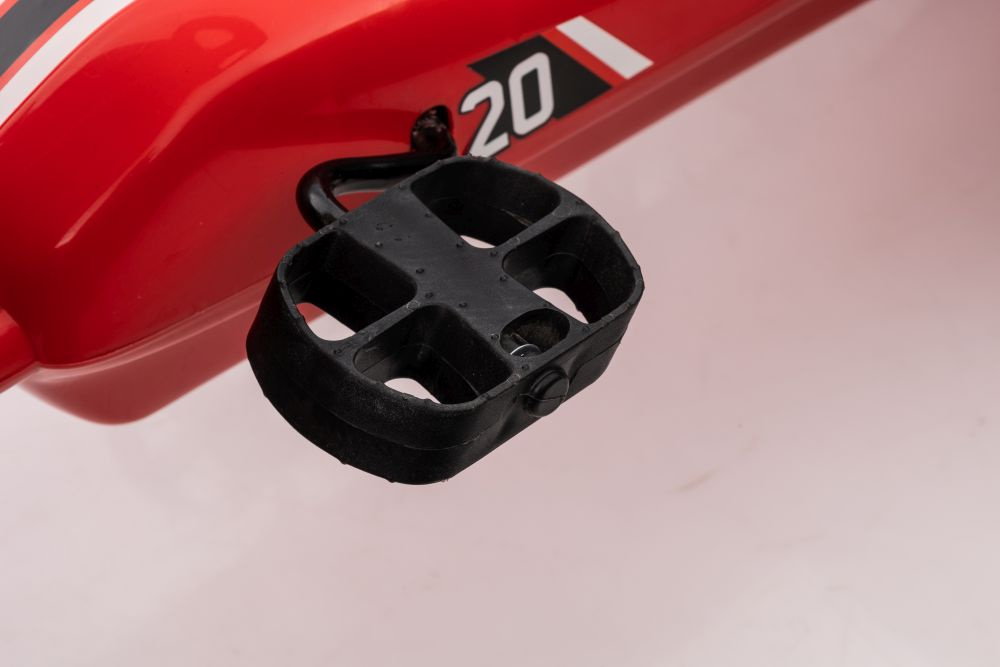 Pedalinis kartingas g208 raudonas
