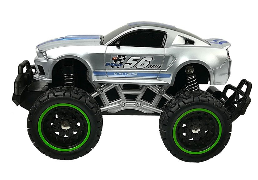 Cliber r/c nuotoliniu būdu valdomas automobilis su aukštais sidabro spalvos ratais