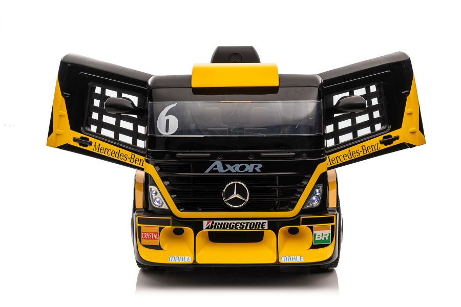 Vienvietis elektromobilis su priekaba mercedes-benz axor xmx622, geltonas
